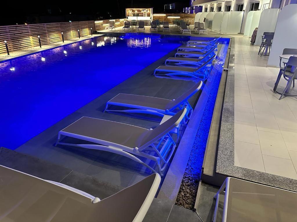 The View Hotel Ксамил Экстерьер фото